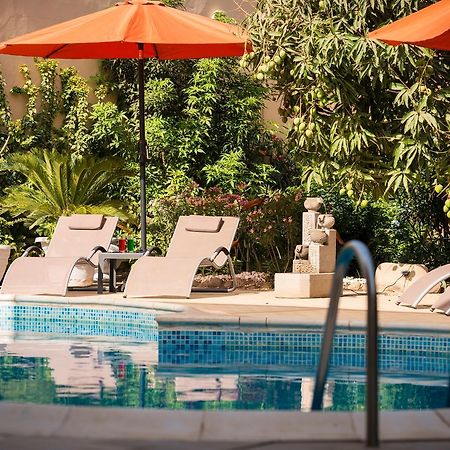 Villa Renaissance Ngor ภายนอก รูปภาพ