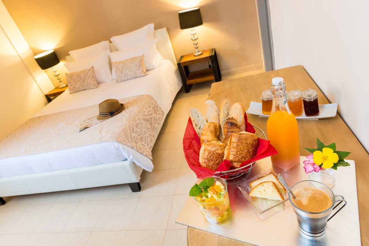 Villa Renaissance Ngor ภายนอก รูปภาพ
