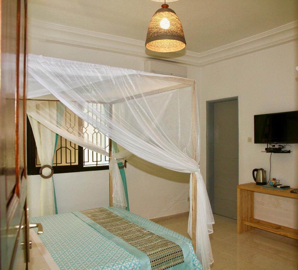 Villa Renaissance Ngor ภายนอก รูปภาพ
