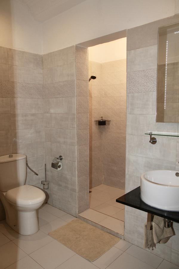Villa Renaissance Ngor ภายนอก รูปภาพ
